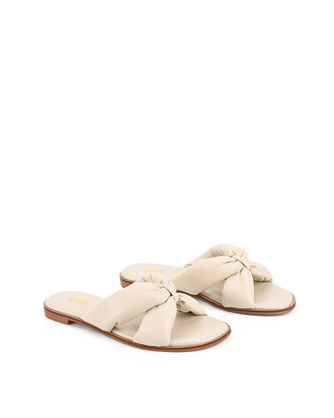 Women's beige leather flat slide for summer